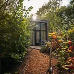 Maridu Tiny Cube